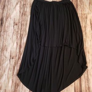 Hi/lo skirt by Enough about Me